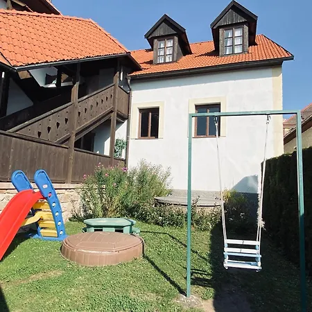 بيت ضيافة Dalmo 3*