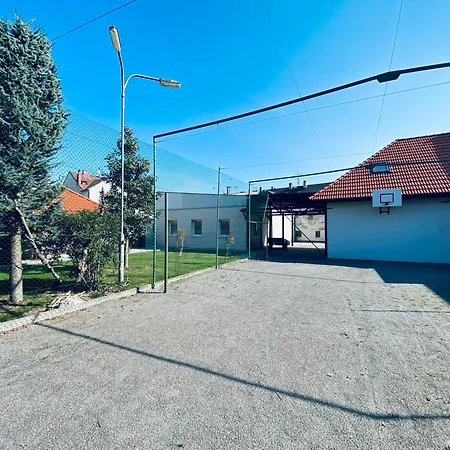 Dalmo بيت ضيافة Sedlec-Prcice